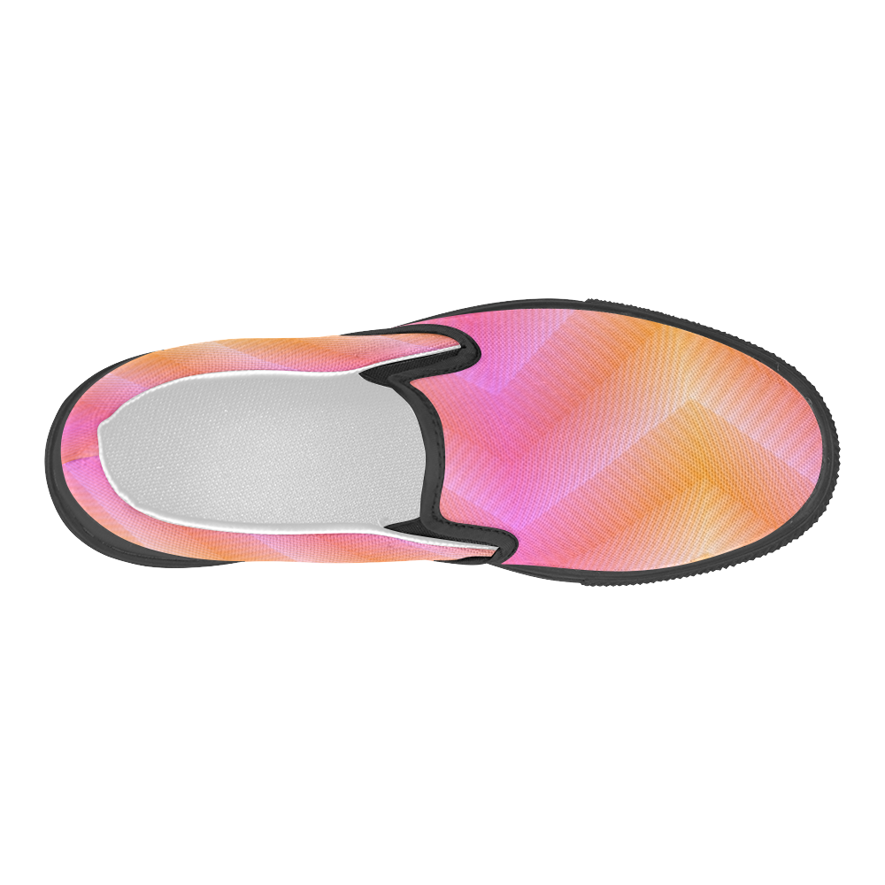 Fancy Pink Zigzag Design Women's Slip-on Canvas Shoes (Model 019)