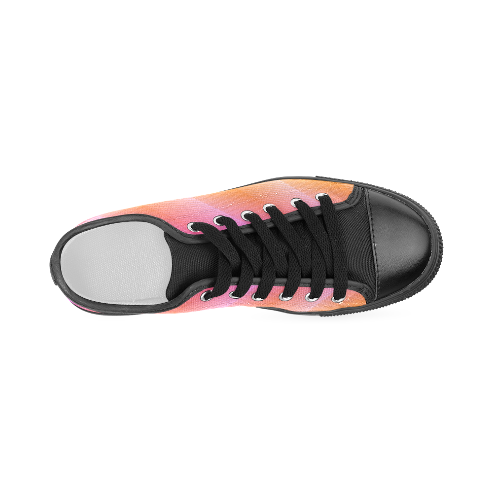 Fancy Pink Zigzag Design Women's Classic Canvas Shoes (Model 018)