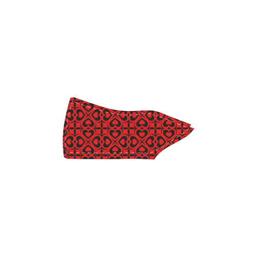 Red Black Heart Lattice Women's Slip-on Canvas Shoes (Model 019)