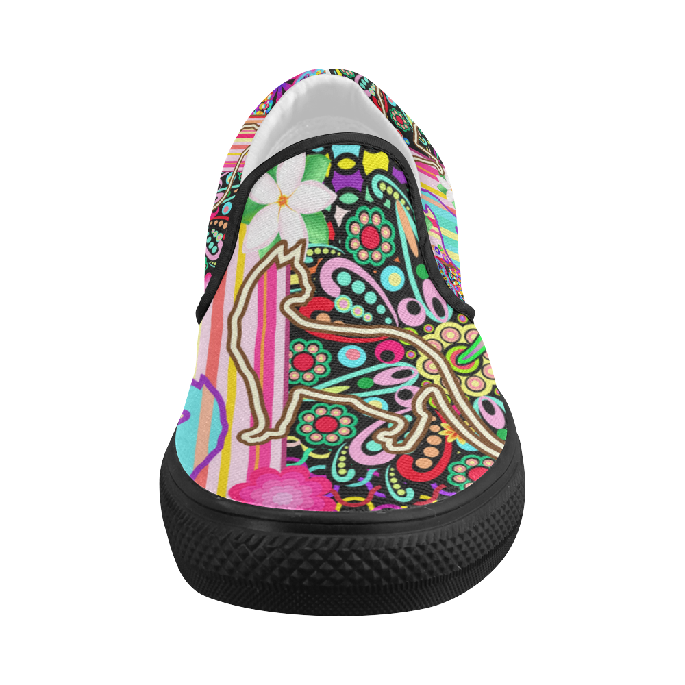 Mandalas, Cats & Flowers Fantasy Pattern Women's Slip-on Canvas Shoes (Model 019)