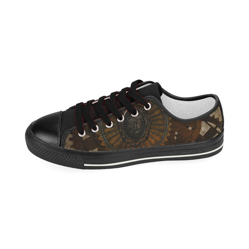 A rusty steampunk letter with gears Women's Classic Canvas Shoes (Model 018)