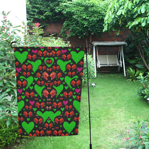 love hearts and roses Garden Flag 12‘’x18‘’（Without Flagpole）