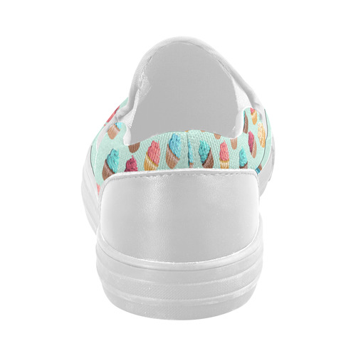 Cup Cakes Party Women's Slip-on Canvas Shoes (Model 019)