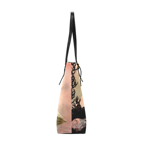 Awesome lioness in a fantasy world Euramerican Tote Bag/Small (Model 1655)