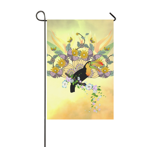 Toucan with flowers Garden Flag 12‘’x18‘’（Without Flagpole）