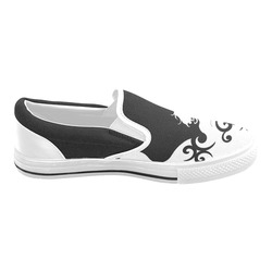 Black and White Shadowworld of Unicorns Men's Slip-on Canvas Shoes (Model 019)