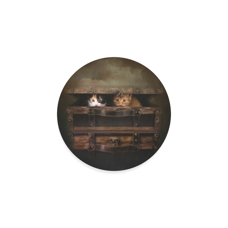 Little cute kitten in an old wooden case Round Coaster