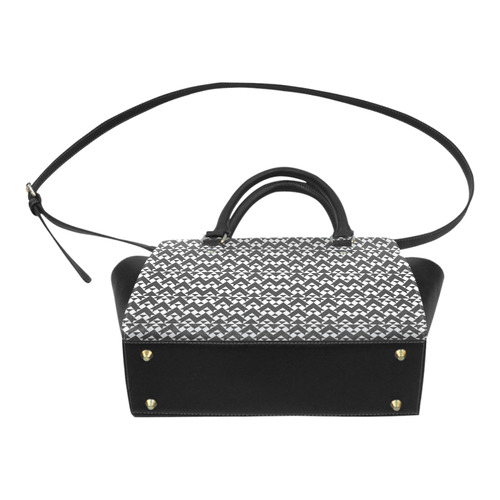 0003 Classic Shoulder Handbag (Model 1653)