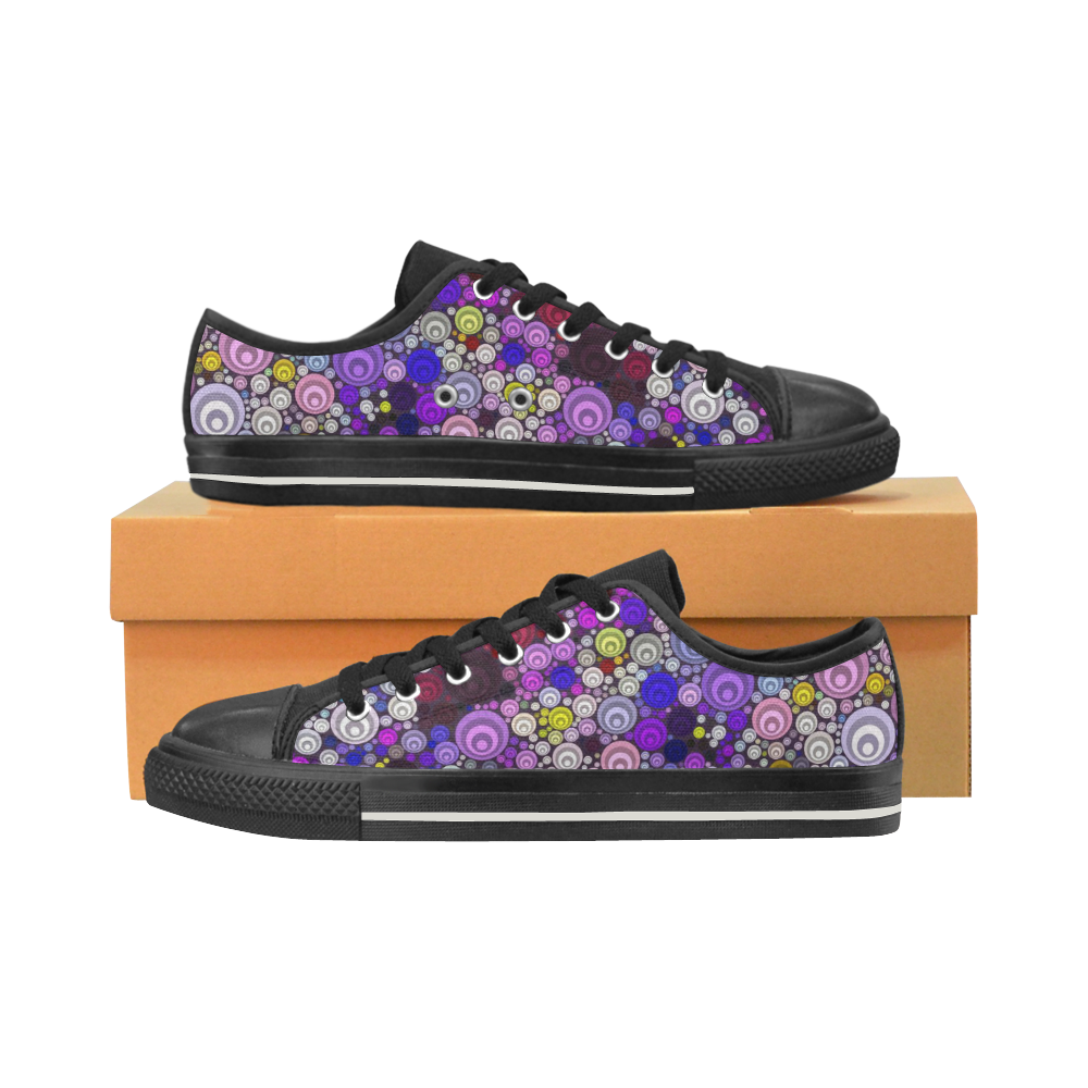 sweet Bubble Fun A Women's Classic Canvas Shoes (Model 018) | ID: D1448415