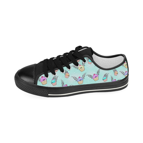 Vampire Cupcake Low Top Sneakers Women's Classic Canvas Shoes (Model 018)