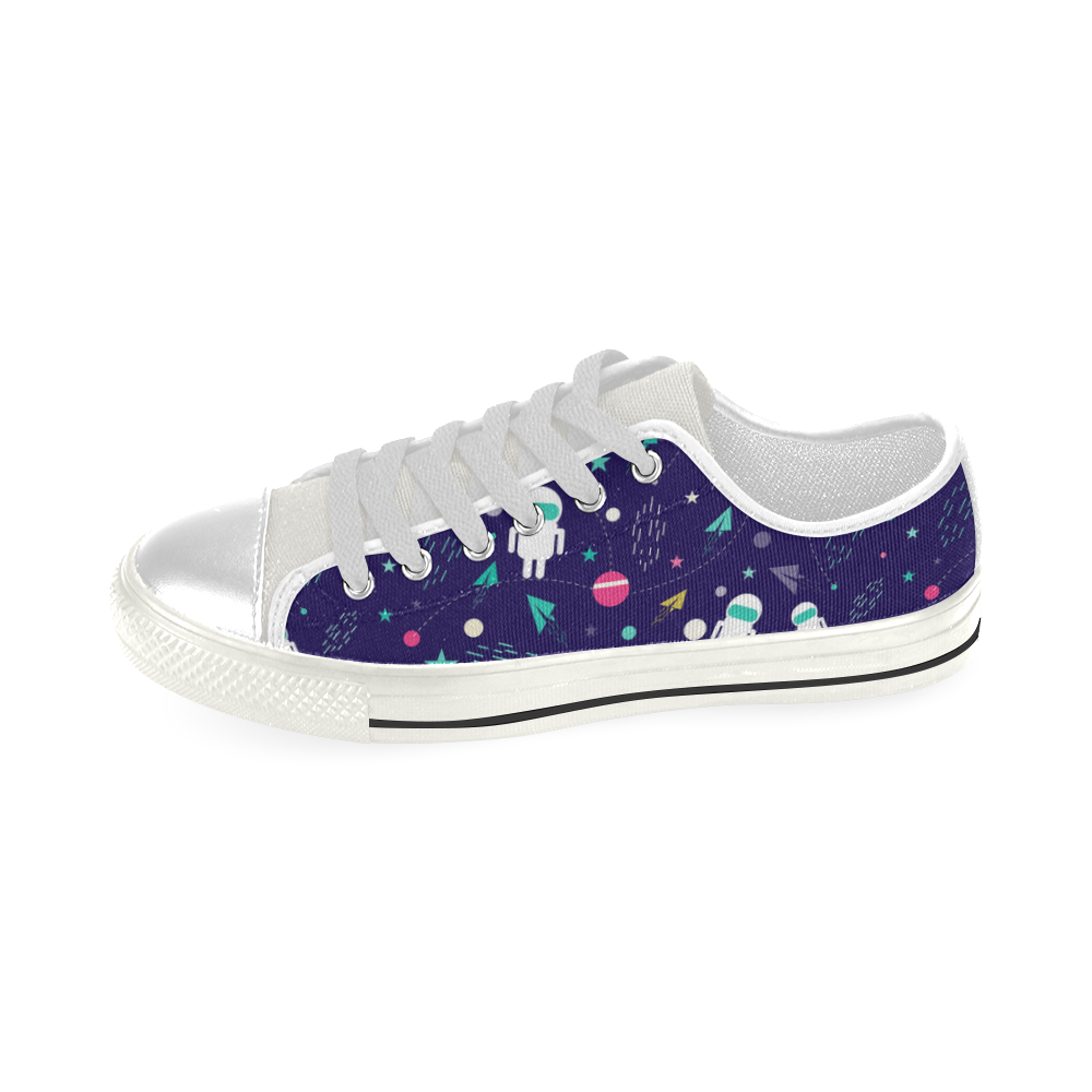 Cute Doodle Astronauts Low Top Canvas Shoes for Kid (Model 018)