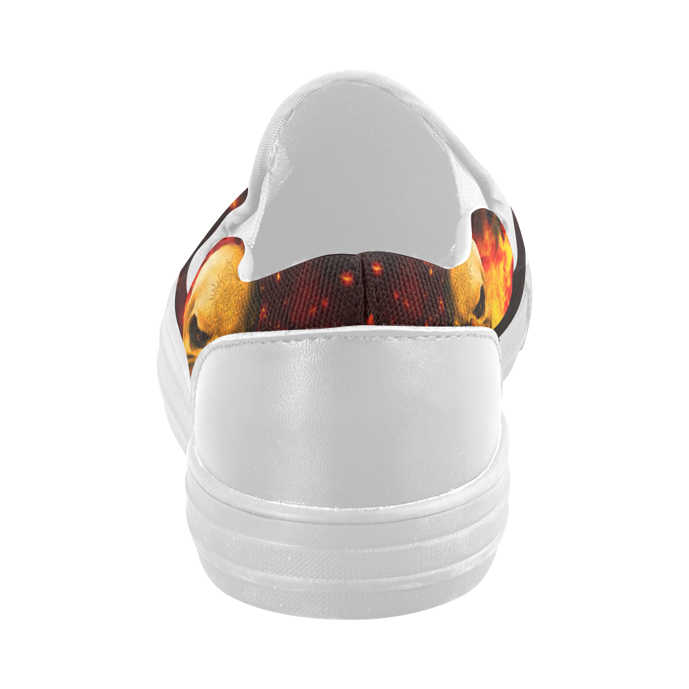 Amazing skull with fire Women's Slip-on Canvas Shoes (Model 019)