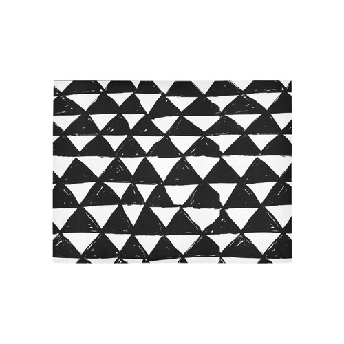 black and white doodle triangles Area Rug 5'3''x4'