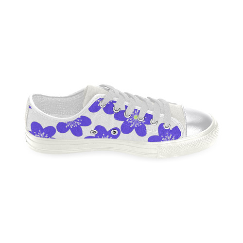 Blue Anemone Hepatica. Inspired by the Magic Island of Gotland. Women's Classic Canvas Shoes (Model 018)