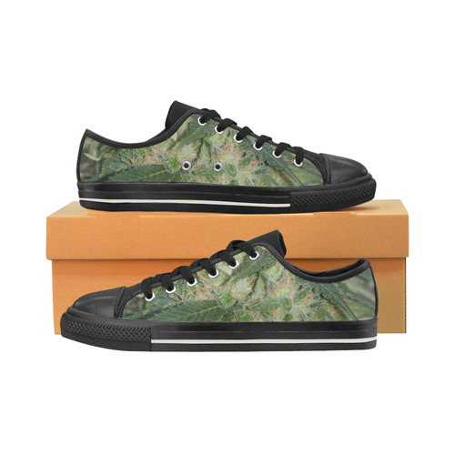 Green Crack Men's Classic Canvas Shoes (Model 018)