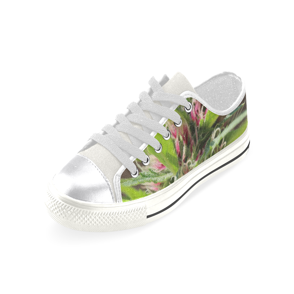 Pink Hair Lady Women's Classic Canvas Shoes (Model 018)