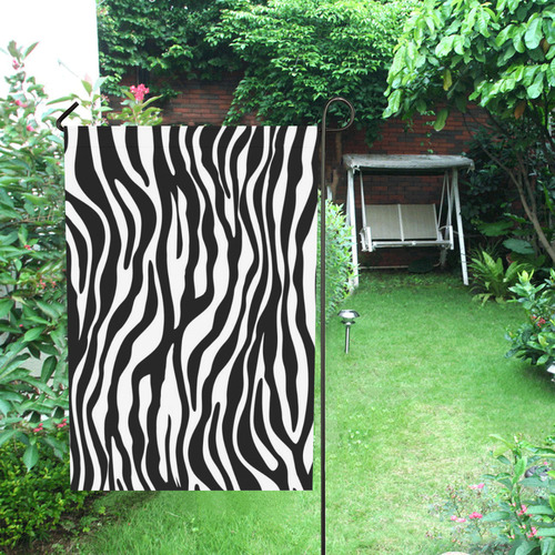 Zebra Stripes Pattern - Traditional Black White Garden Flag 28''x40'' （Without Flagpole）