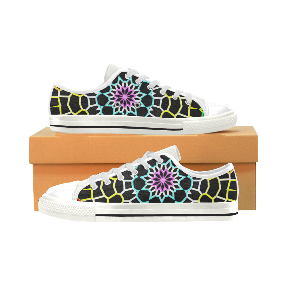 Live Line Mandala Low Top Canvas Shoes for Kid (Model 018)