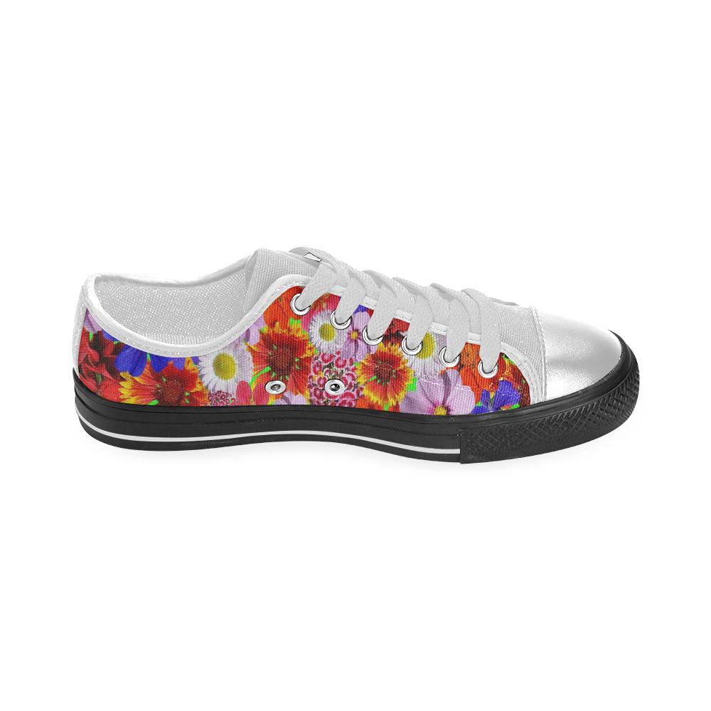 Delightful Daisies Women's Classic Canvas Shoes (Model 018)