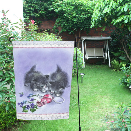 Vintage Kittens Antique Pearls Garden Flag 12‘’x18‘’（Without Flagpole）