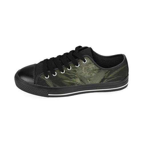 Sour Diesel Men's Classic Canvas Shoes (Model 018)