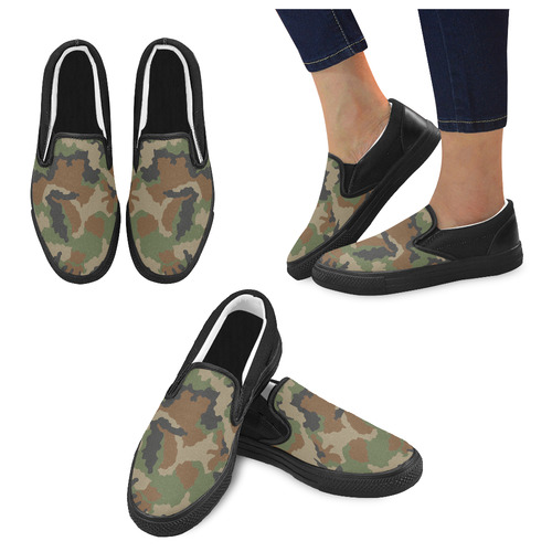CAMOUFLAGE WOODLAND I Women's Unusual Slip-on Canvas Shoes (Model 019)