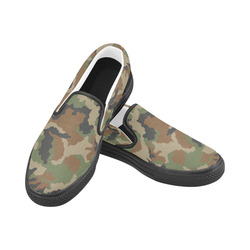 CAMOUFLAGE WOODLAND II Women's Unusual Slip-on Canvas Shoes (Model 019)
