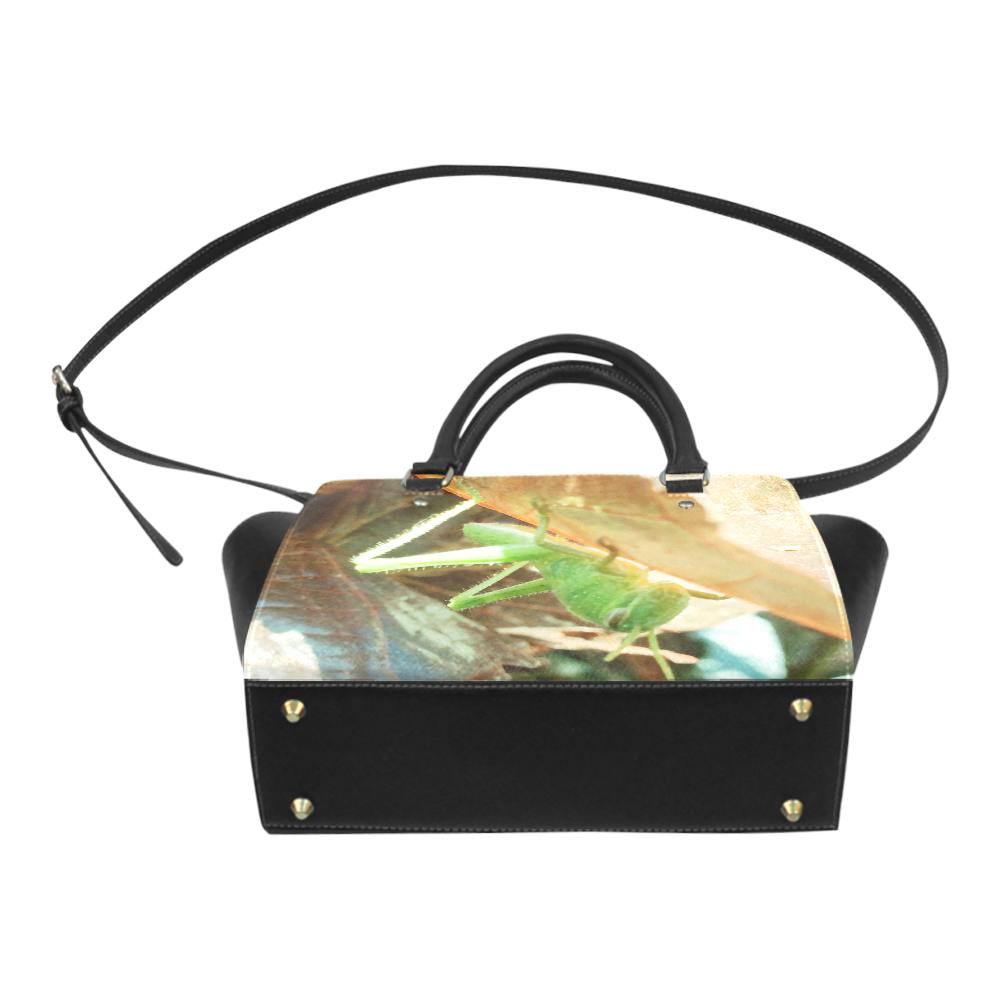 Baby Praying Mantis Nature Insects Classic Shoulder Handbag (Model 1653)