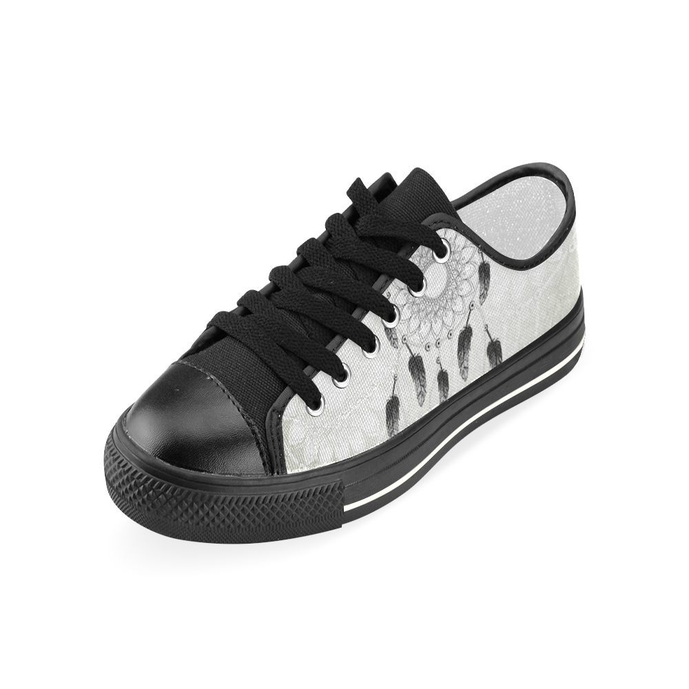 Dreamcatcher in black and white Women's Classic Canvas Shoes (Model 018)