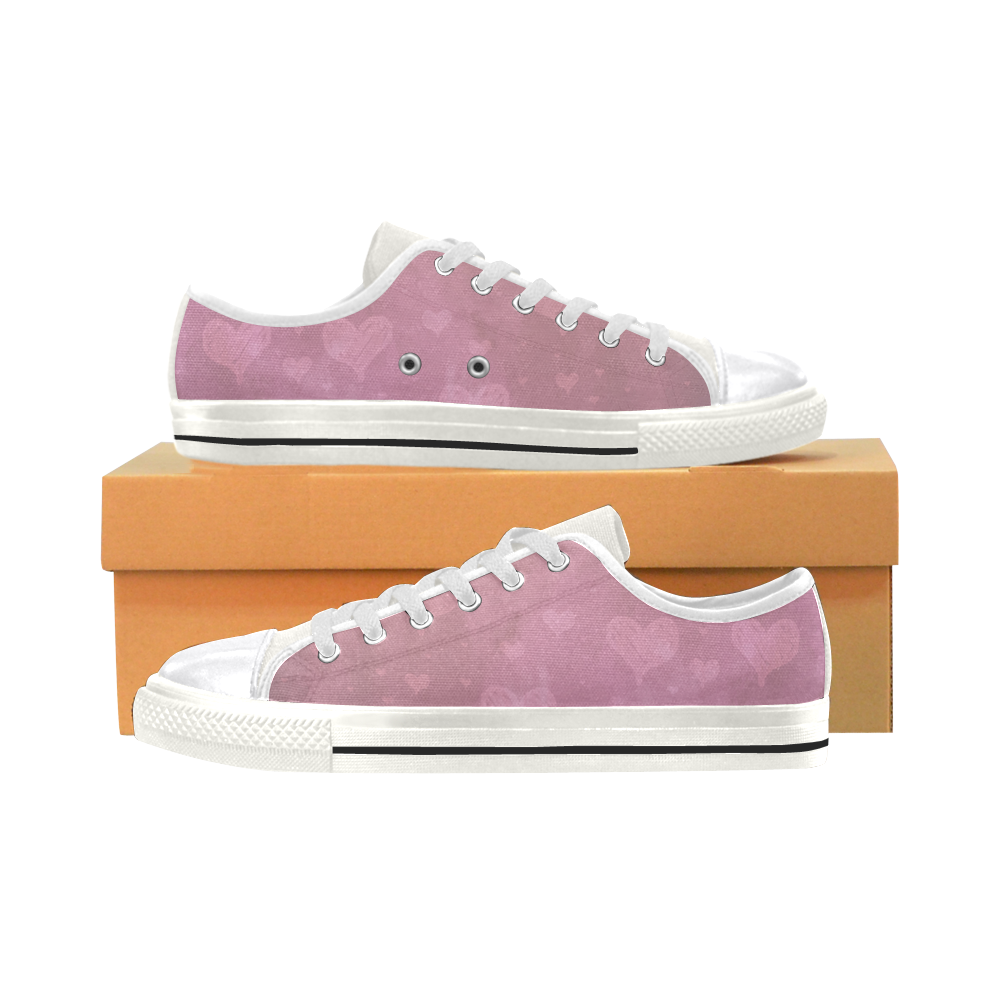 Romantic Hearts In Pink Women's Classic Canvas Shoes (Model 018)