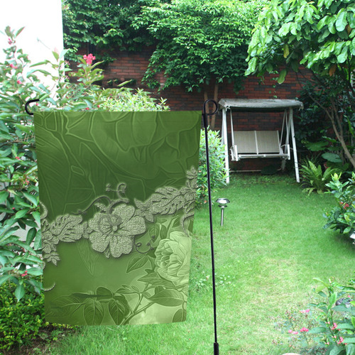 Wonderful green floral design Garden Flag 12‘’x18‘’（Without Flagpole）