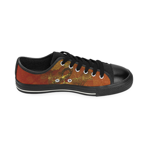 Music, clef in golden metal Men's Classic Canvas Shoes (Model 018)