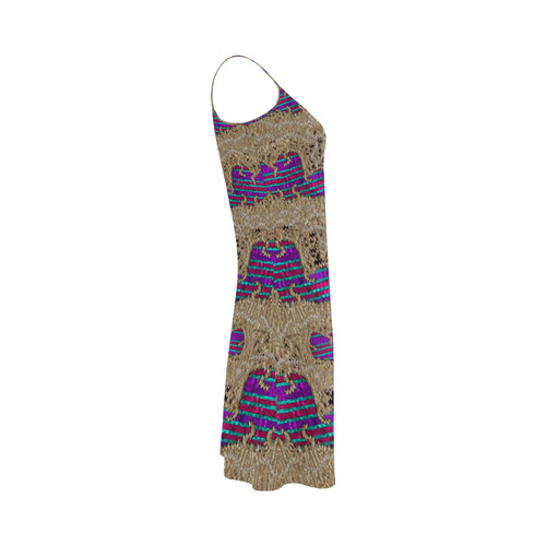 Pearl lace and smiles in peacock style Alcestis Slip Dress (Model D05)