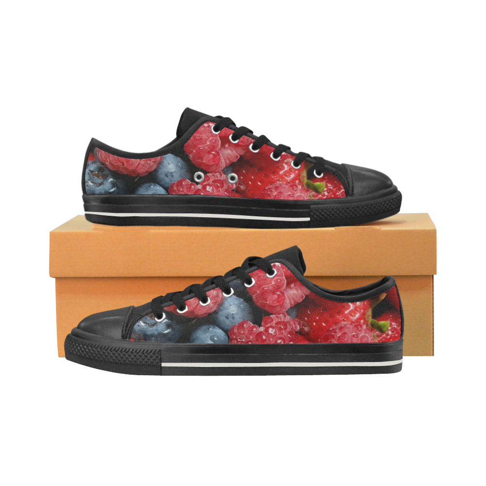 Red Berry Mix Low Top Canvas Shoes for Kid (Model 018)
