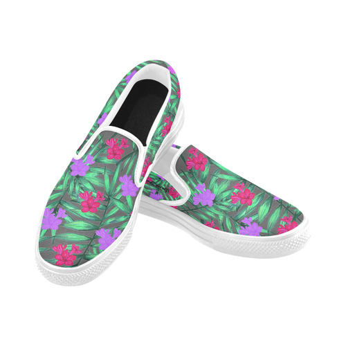 Tropic Flowers Women's Unusual Slip-on Canvas Shoes (Model 019)