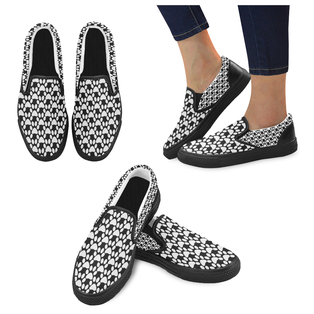 Black and white . traces . Women's Slip-on Canvas Shoes (Model 019)