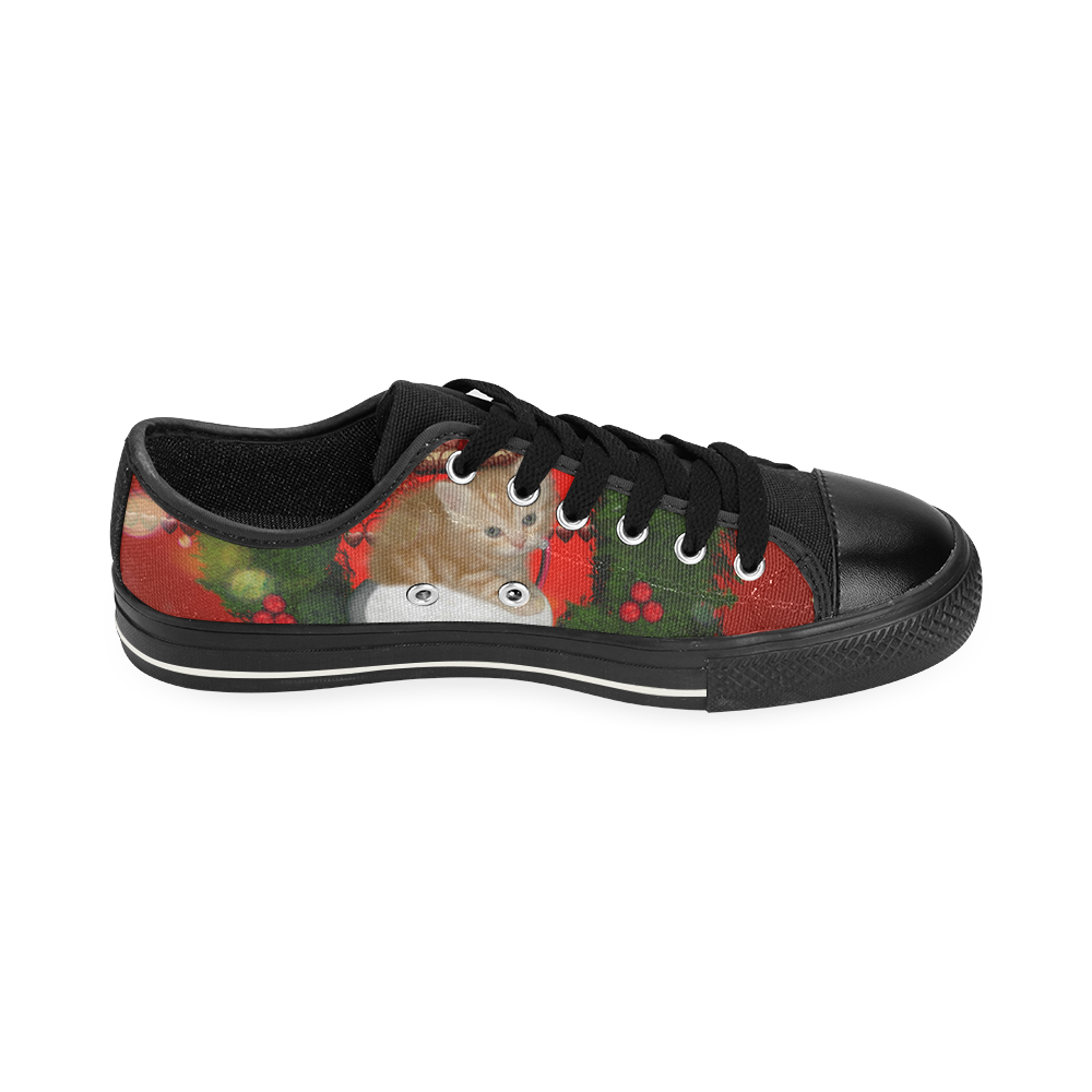 Christmas, funny kitten with gifts Canvas Women's Shoes/Large Size (Model 018)