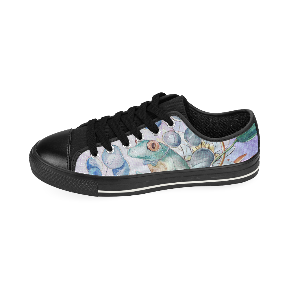 The frog with  waterlily Canvas Women's Shoes/Large Size (Model 018)