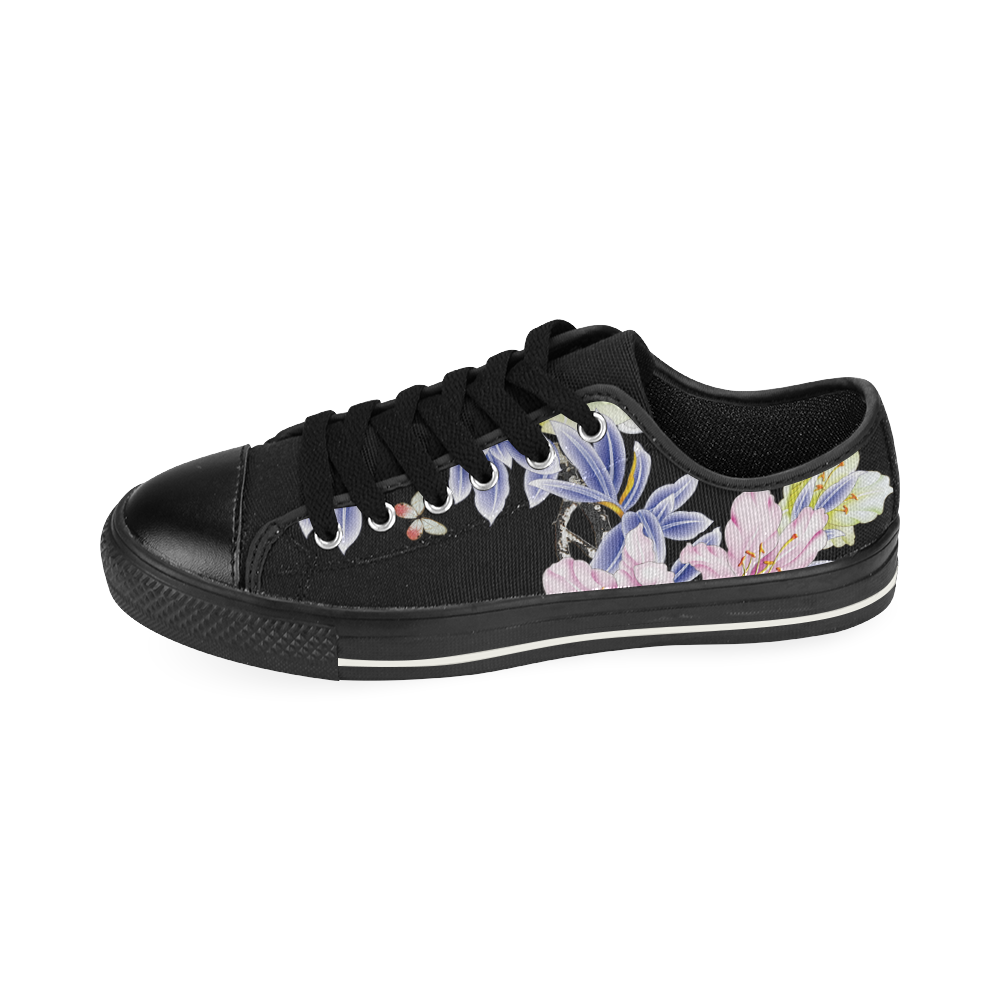 In The Springtime Low Top Canvas Shoes for Kid (Model 018)