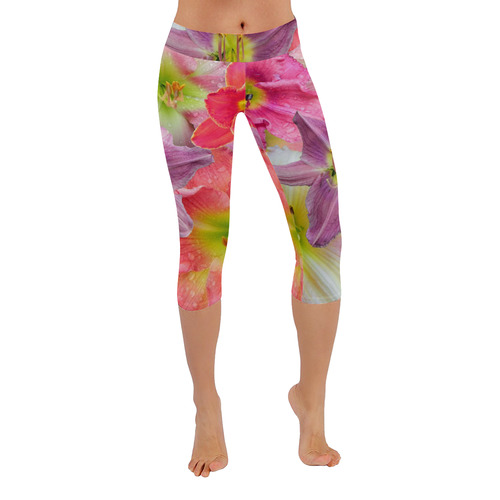wonderful floral 22A  by FeelGood Women's Low Rise Capri Leggings (Invisible Stitch) (Model L08)
