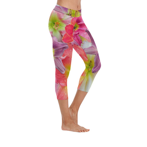 wonderful floral 22A  by FeelGood Women's Low Rise Capri Leggings (Invisible Stitch) (Model L08)