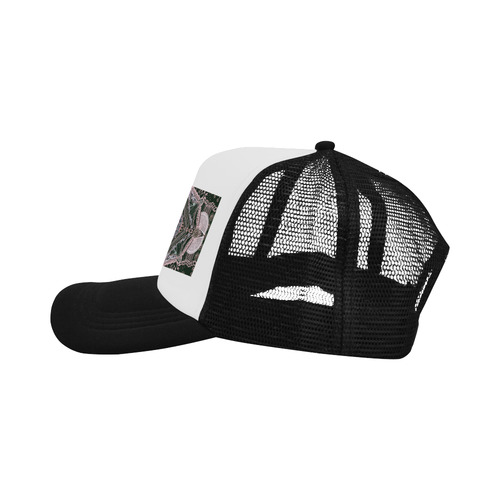 henne 4 v Trucker Hat