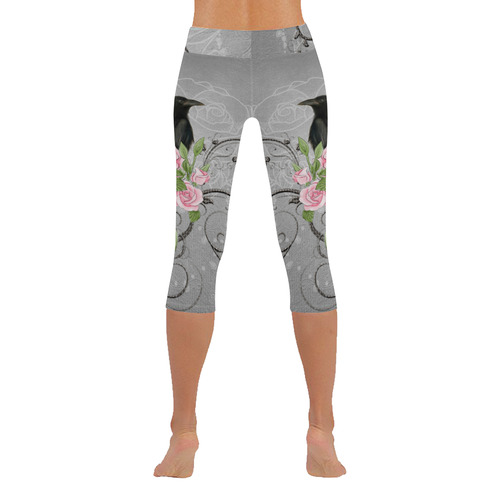 The crow with roses Women's Low Rise Capri Leggings (Invisible Stitch) (Model L08)