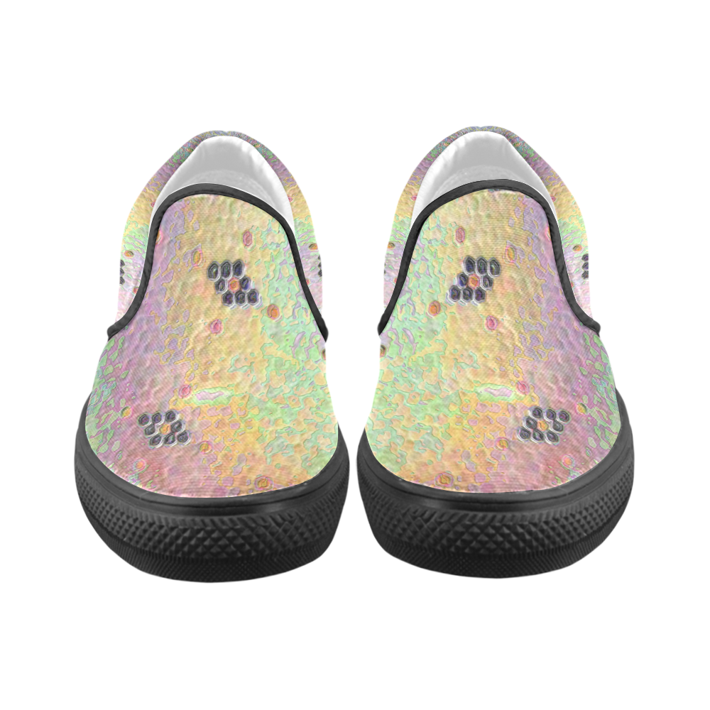Rainbow Ceramic Hexagon Tile Men's Slip-on Canvas Shoes (Model 019)