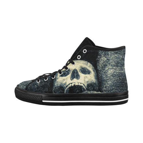 White Human Skull In A Pagan Shrine Halloween Cool Vancouver H Women's Canvas Shoes (1013-1)