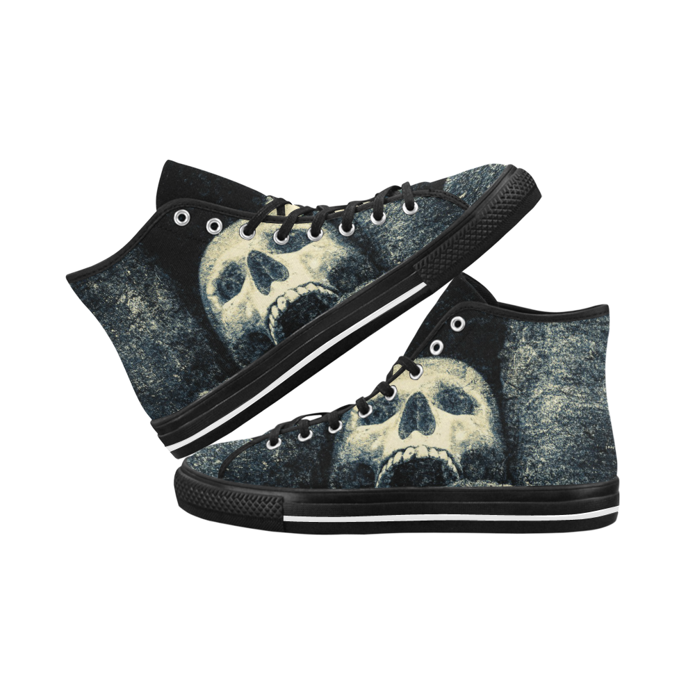 White Human Skull In A Pagan Shrine Halloween Cool Vancouver H Men's Canvas Shoes/Large (1013-1)