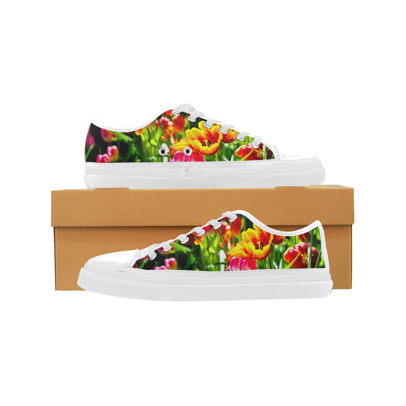 Colorful tulip flowers chic spring floral beauty Women's Canvas Zipper Shoes/Large Size (Model 001)