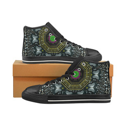 Leaf earth and heart butterflies in the universe Men’s Classic High Top Canvas Shoes /Large Size (Model 017)
