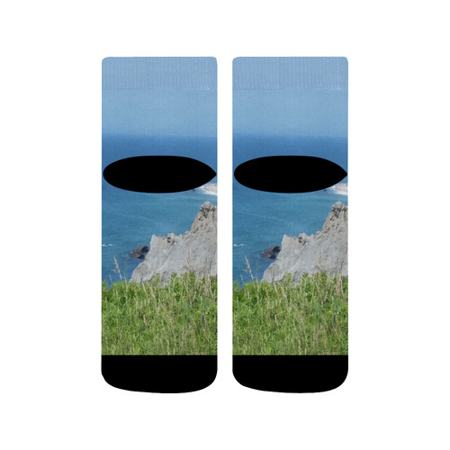Block Island Bluffs - Block Island, Rhode Island Quarter Socks
