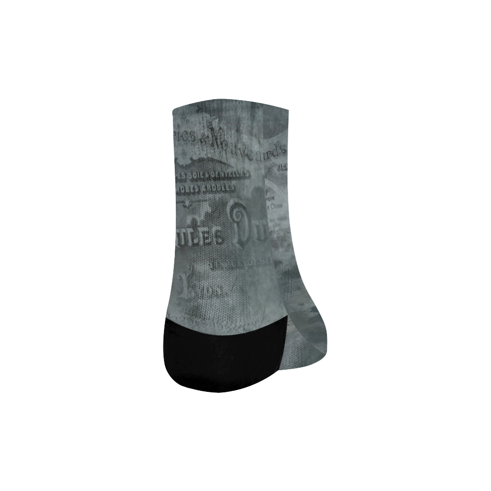 Dark grey letter vintage batik look Quarter Socks